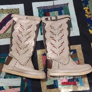 Dingo boots size 8.5